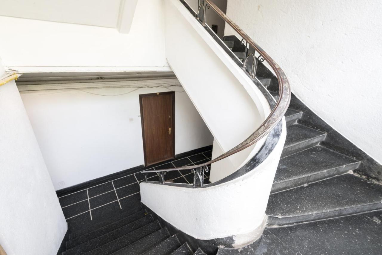 Modern & Spacious Apartment - Prime Location Near Bucharest'S Old Town Eksteriør bilde